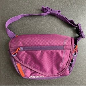 OUTDOOR PRODUCTS HIKING FANNY PACK PURPLE And CORAL ACCENTS
